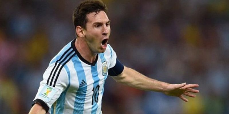 Lionel Messi hoạt động hết mình tại đội tuyển quốc gia Argentina